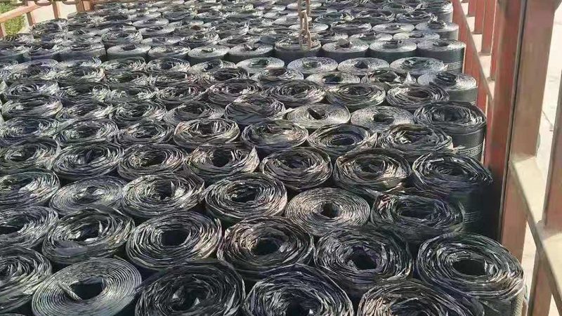 保温隔热材料施工报价单通常包括以下几部分内容：